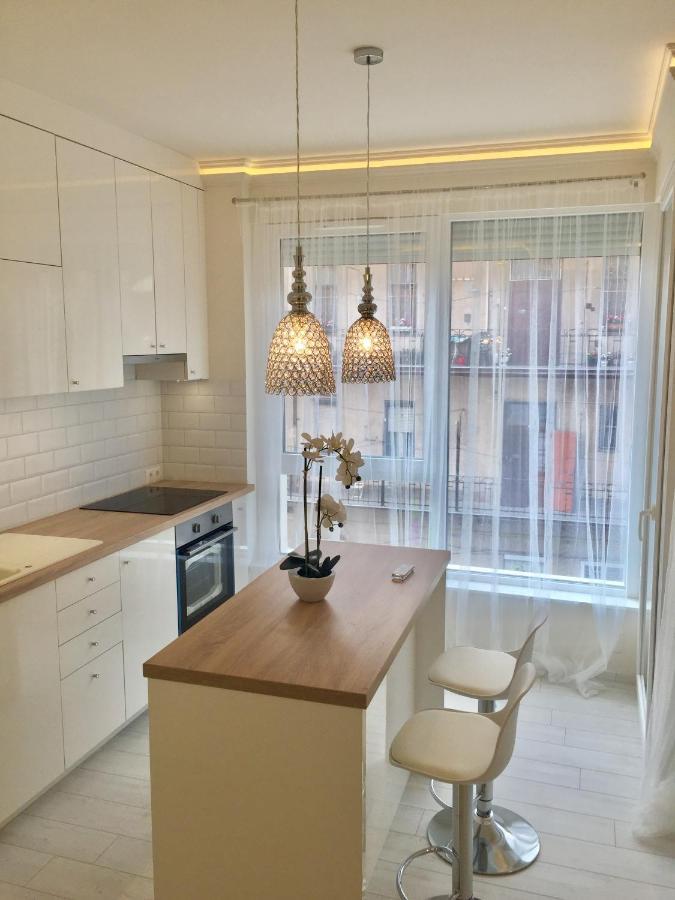 Cloe Apartment
